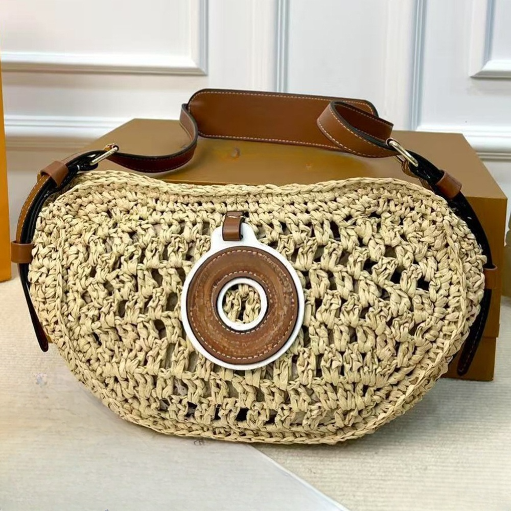 Women's new woven messenger bag straw hollow shoulder bag