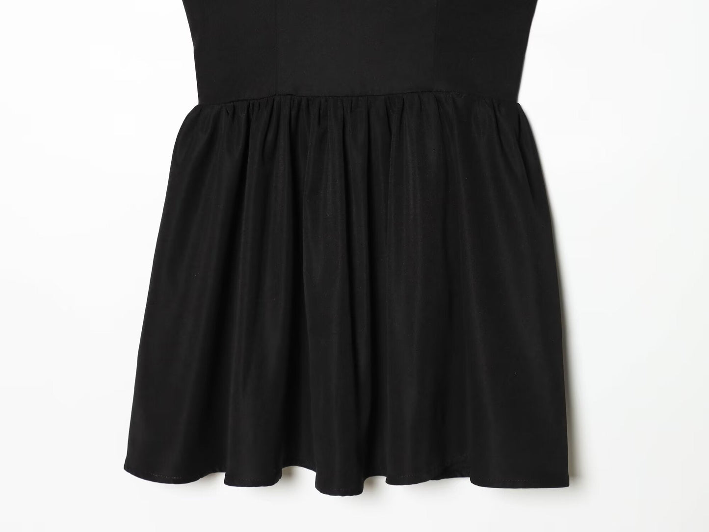 Women's strapless suspender puffy dress