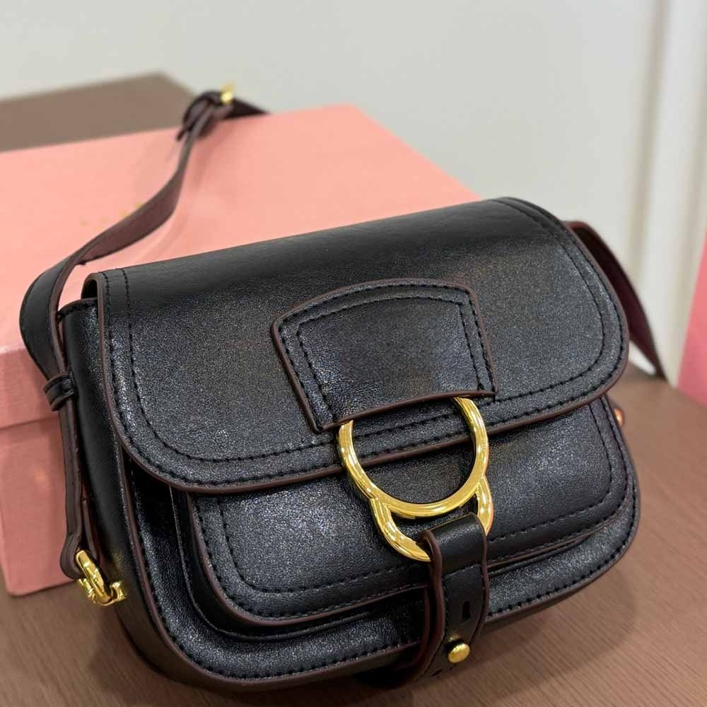 Women's new flip messenger bag saddle bag
