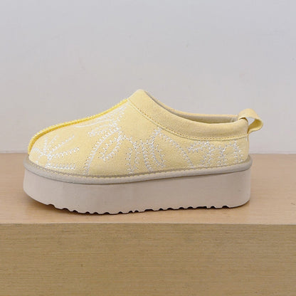 Women's new embroidered snow boots with shallow mouth and thick platform