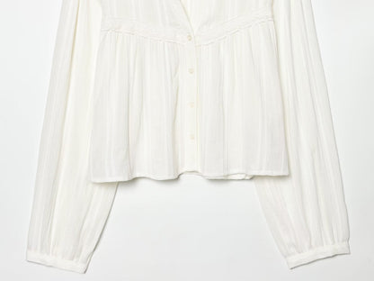 Women's lace decoration short V-neck shirt