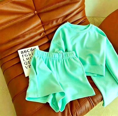 2026 new fashion round neck short sweater+elastic waist shorts sports suit
