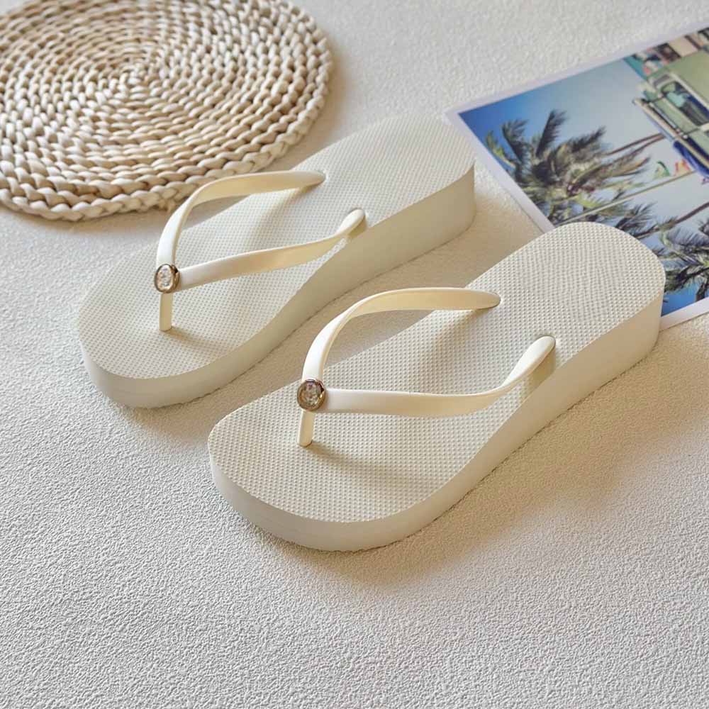 2026 women's new thick soled holiday sandals and slippers have a shoe box