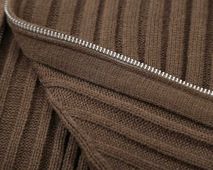 Women's sleeveless ribbed knitted vest