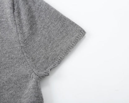Women's short sleeved breasted knitted top