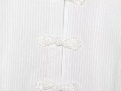 Women's short sleeved A-line-shaped striped shirt
