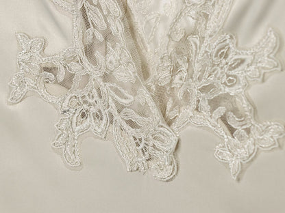 Women's lace decorated satin textured bodysuit