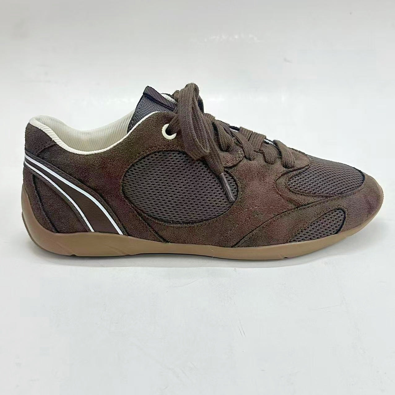 2026 women's new contrast material with thin bottom casual sports shoes