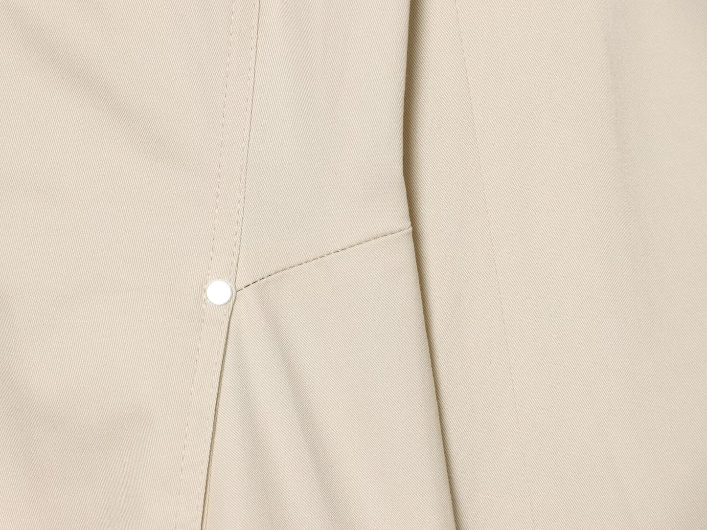 Women's contrasting collar Short skirt style hem jacket Coat