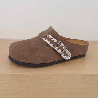 2026 women's new woven semi-trailer slippers have a shoe box