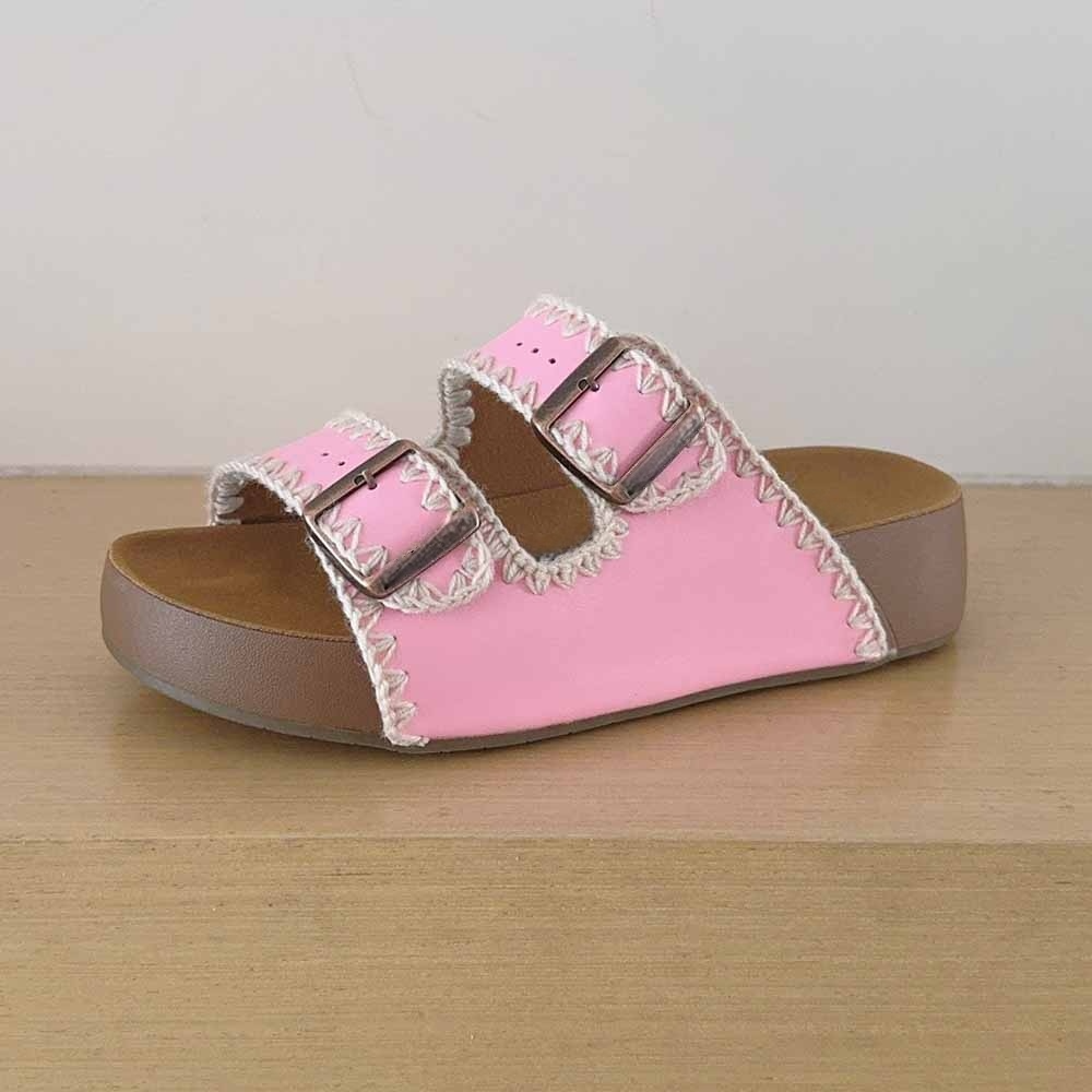 2026 Women's New Woven Platform Slippers have a shoe box