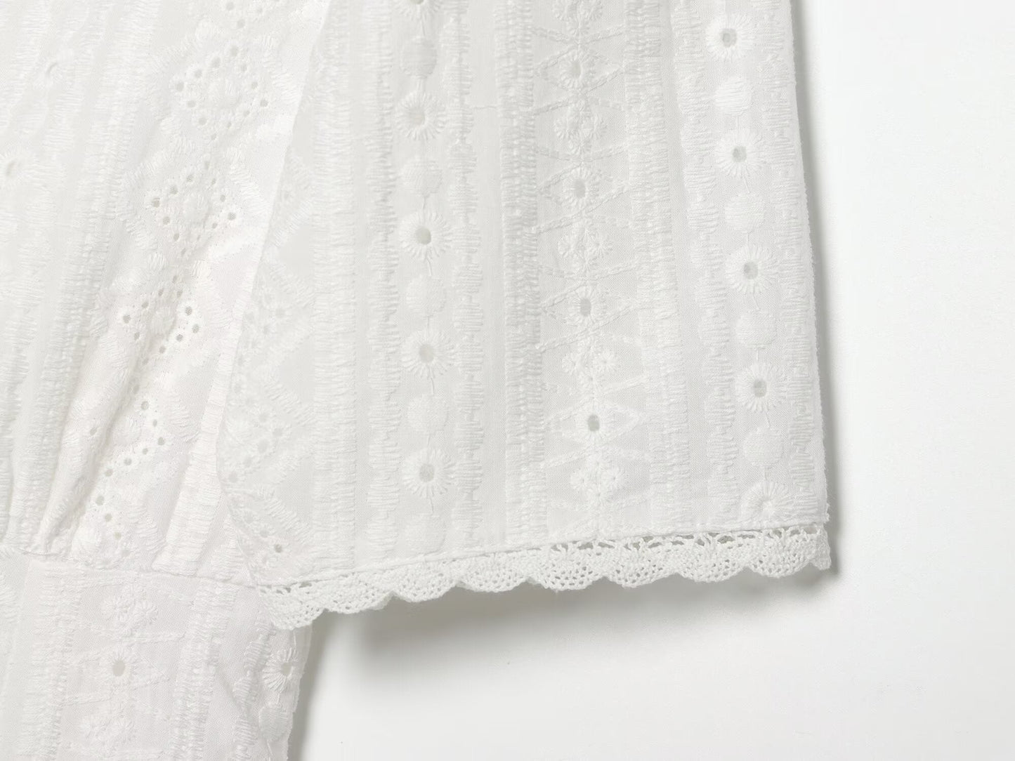 Women's hollow embroidery mini dress