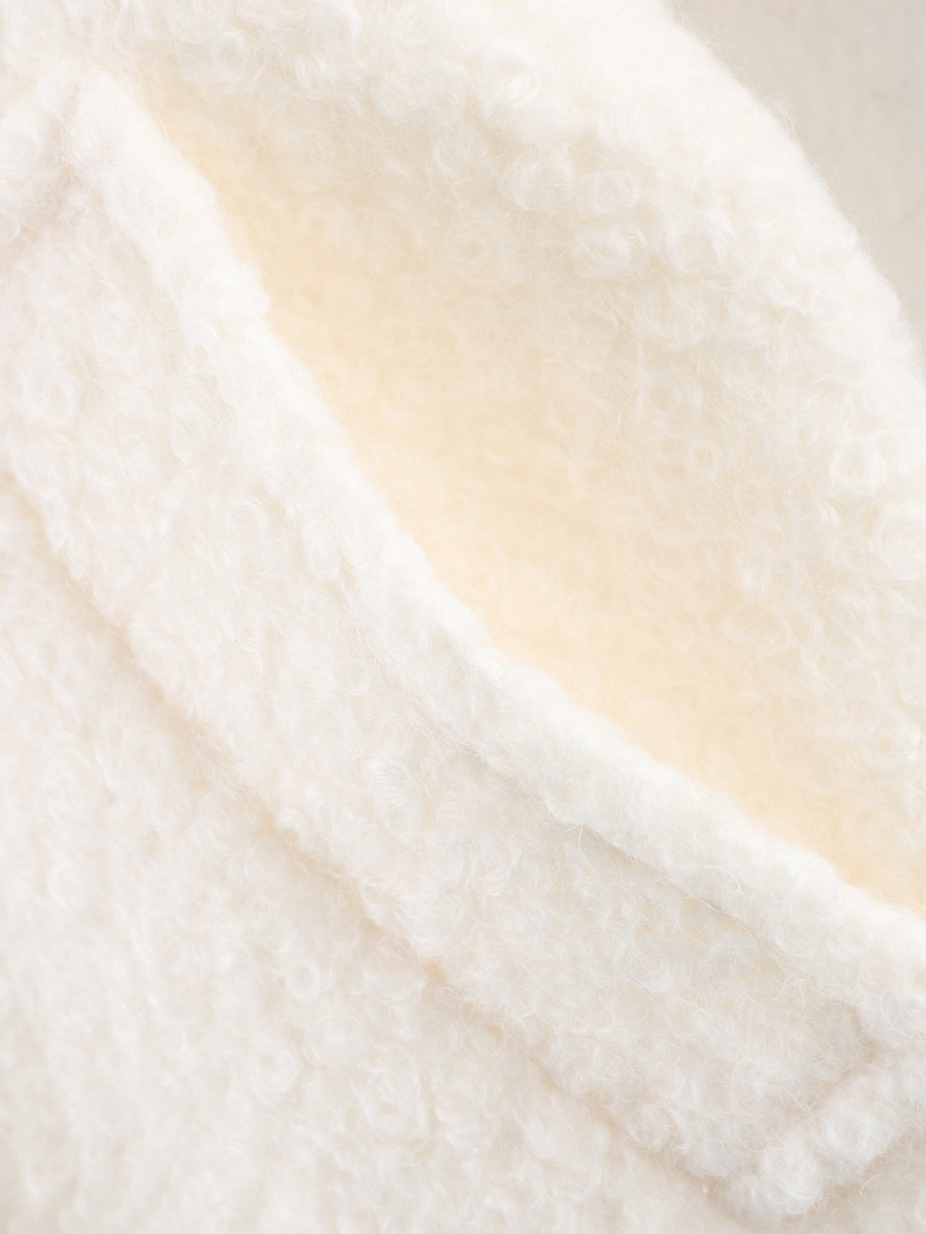 Women 2025 New Fashion Long-sleeved boucle fleece coat