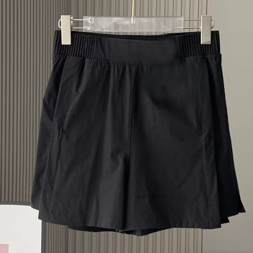 LU women's new loose breathable yoga shorts