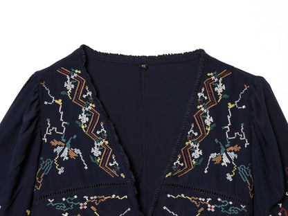 Women's floral embroidery short V-neck top