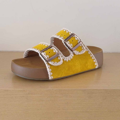 2026 Women's New Woven Platform Slippers have a shoe box