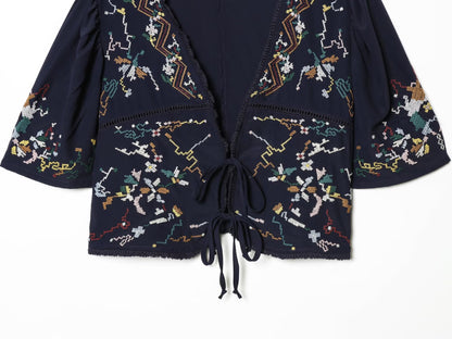 Women's floral embroidery short V-neck top