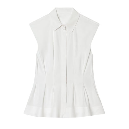 Women's sleeveless pleated button up shirt