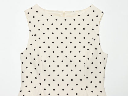 Women's ruffled hem polka dot sleeveless top