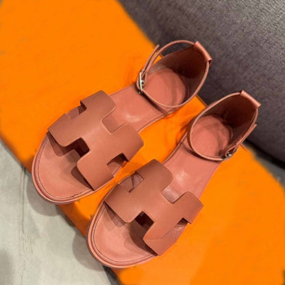 Women's new flat sandals with open toes. have a shoe box