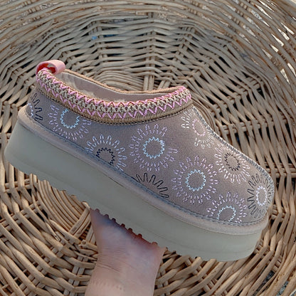 Women's new casual embroidered snow boots
