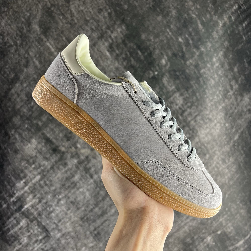 2026 new leisure sports low-top sneakers have a shoe box