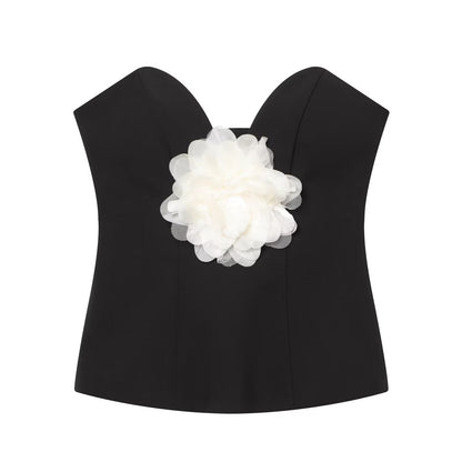 Women's contrasting flower decoration strapless top