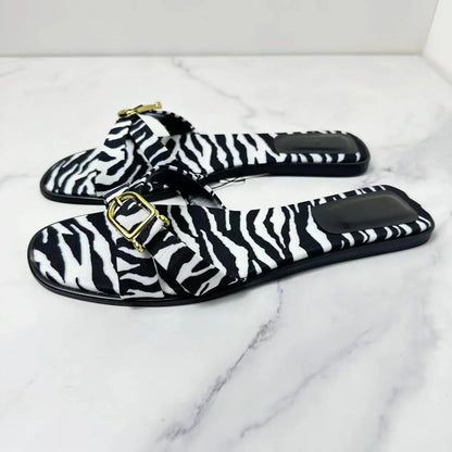 New 2024 Fashion Women's Flat Slippers Square Head Joker Cross Belt Travel Leisure Slippers Women