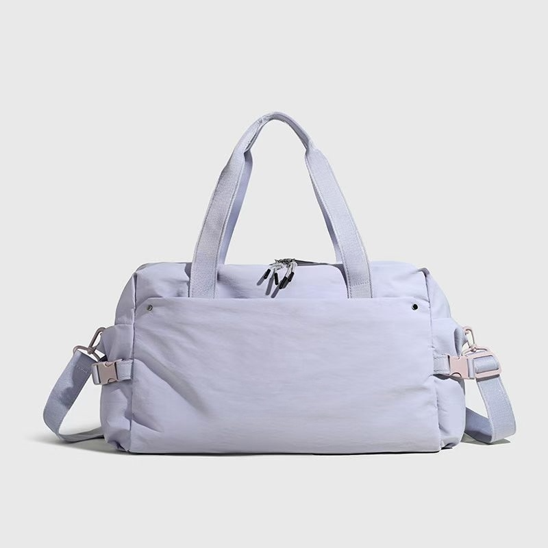 New leisure and large-capacity sports and fitness travel bag