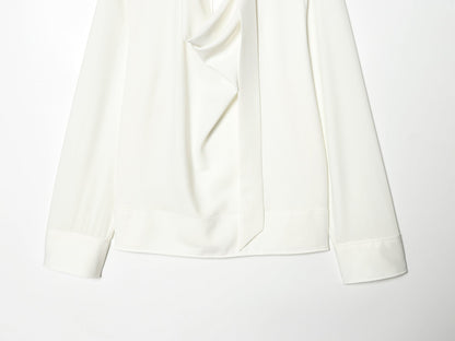 Women's lace up collar pleated shirt