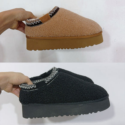 Women's thick soled and velvet padded snow boots