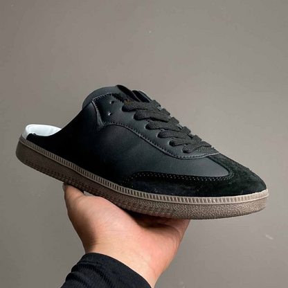 Women's 2026 new football style Joker low-cut half-loafers have a shoe box.