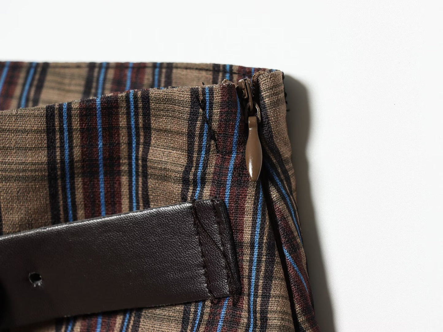 Women's straps decorative casual plaid mini skirt