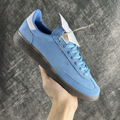 2026 new leisure sports low-top sneakers have a shoe box