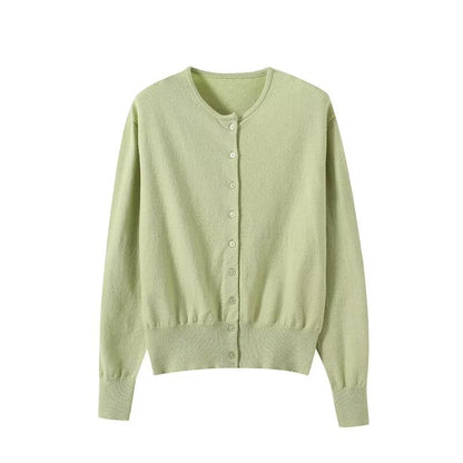 Women's autumn fashion casual long sleeved knitted cardigan