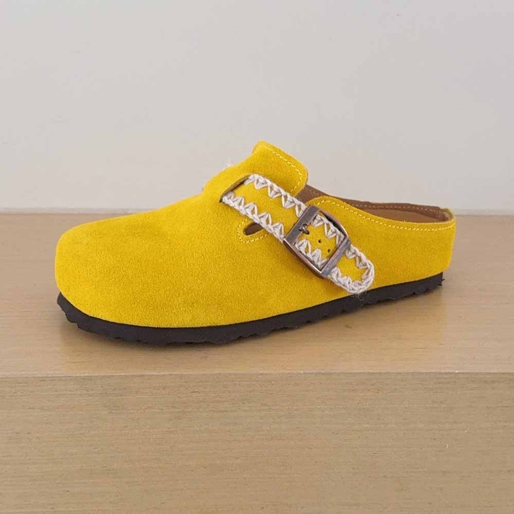 2026 women's new woven semi-trailer slippers have a shoe box