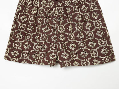 Women's hollow embroidery casual shorts